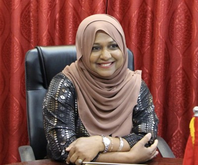 ބްރޯޑްކޮމްގެ ކުރީގެ މެންބަރުން ހިމެނޭހެން އާ ކޮމިޝަނަށް 10 ބޭފުޅުން ކުރިމަތިލައިފި