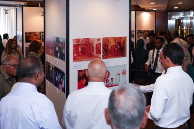 ޓީވެޓް ޚިދުމަތަށް 50: އެހާރާއި މިހާރު މި ހުރީ ފޮޓޯއިން