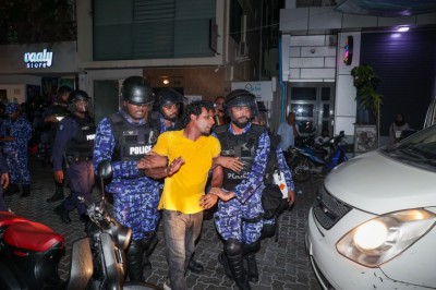 ދޫނިދޫގައި ހައްޔަރުކޮށްފައި ތިބި އެމްޑީޕީ މެންބަރުން ދޫކޮށްލަން ގޮވައި، ސިލްސިލާ ހަރަކާތް ބާއްވަނީ