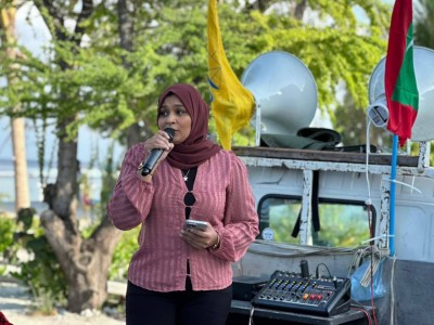 ފޭސްބުކްގައި ފުލުހުންނަށް އިންޒާރު ދިނުމުގެ ތުހުމަތުގައި، އެމްޑީޕީގެ ދާއިރާ ރައީސެއްގެ ފޯނު ހިފަހައްޓައިފި