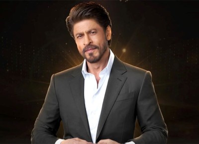 ސަތާރަ އަހަރު ފަހުން ފިލްމުފެއަ އެވޯޑްސްގެ ހޯސްޓްގެ ގޮތުގައި ޝާހު އެނބުރި ޕޯޑިއަމަށް