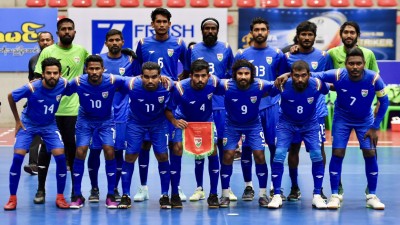 މިޔަންމާ އަތުން ބަލިވެ ކެޓިޔަސް ރާއްޖޭން ހިތްވަރު ދައްކައިފި