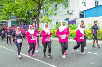 ކެންސަރަށް ހޭލުންތެރިކުރުމަށް ބާއްވާ 'ޕިންކް ރިބަން ރަން ވޯކް'ގައި ބައިވެރިވާން ހުޅުވާލައިފި