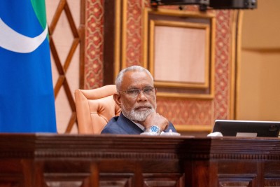 ފައިސާ ނަގައިގެން ފުލެޓު ލިސްޓާ ކުޅޭ ކަމަށް ބުނެ ހުށަހެޅި ކުއްލި މައްސަލަ ބަލައިނުގަނެ، ބޭރު!