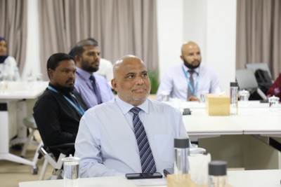 ދަރިވަރުން ޝަކުވާ ހުށަހަޅާ އެޕް މުއްދަތަށް ނުނިމުނު, މި މަހު ނިންމަނީ