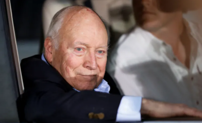 އެމެރިކާގެ އެންމެ ނުފޫޒުގަދަ ނައިބު ރައީސް ޑިކް ޗެއިނީ އަވަހާރަވެއްޖެ