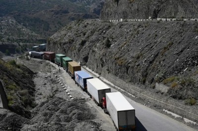 އަފްޣާނާއި ޕާކިސްތާނުން އަނެއްކާ ވެސް ހަމަލާ ބަދަލުކޮށްފި، 15 މަރު