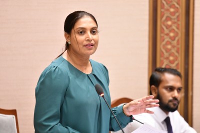 ޑިއުޓީ ބޮޑުކުރުމުން ދުންފަތުގެ އިސްތިއުމާލުކުރުން މަދެއް ނުވޭ، ފެންނަނީ ކުށް ގިނަވާތަން: އައިޝަތު އަލީ