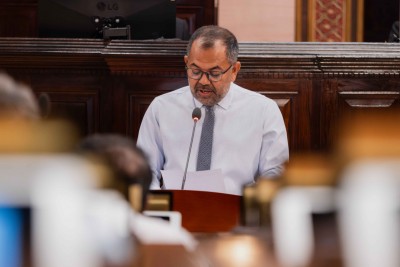 އަންނަ އަހަރުގެ ބަޖެޓަކީ ދިވެހީން ދަރަނިން ސަލާމަތްކުރާނެ ބަޖެޓެއް: ފިނޭންސް މިނިސްޓަރު