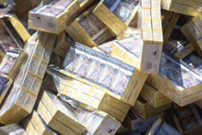 2007އިން ފެށިގެން އުފަންވި އަދި އުފަންވާ އެންމެންނަށް ސިނގިރޭޓު މަނާވެއްޖެ