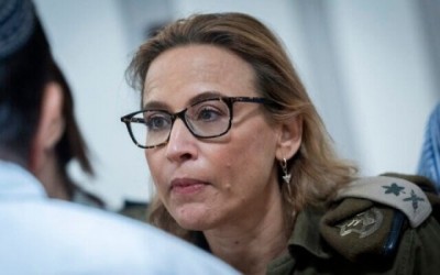 އިސްރާއީލުގެ ޖަލުތަކުގެ އަނިޔާވެރިކަން ބޭޒާރުކޮށްލި ޕްރޮސެކިއުޓަރަށް ޕްރެޝަރު ބޮޑުވެ ނަފްސަށް ގެއްލުން ދޭން އުޅެފި