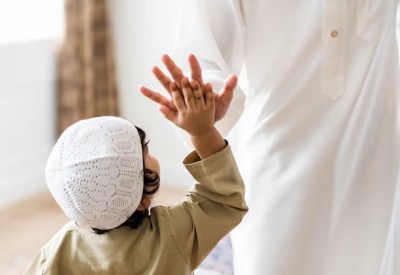 ޢަދާވާތްތެރިންނާ އެކުވެރިނުވާށެވެ!