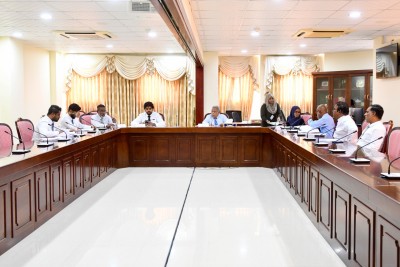 ވެރިންގެ މާލީ ބަޔާން އޮޑިޓްކުރުން: "އޮޑިޓަރު ޖެނެރަލް ސިޔާސީ ކަންކަމަށް ހުށަހެޅެން ނޭދެން"