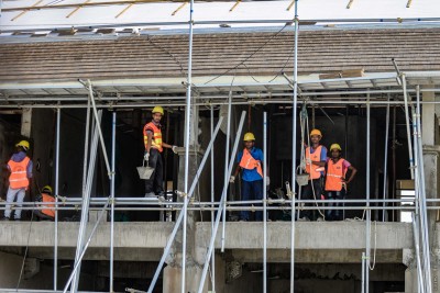 ފީތަކާއި ޖޫރިމަނާތައް ދައްކަން އެއްބަސްވުމުން ވޯކް ޕާމިޓުތައް ބާތިލުކޮށްދެނީ