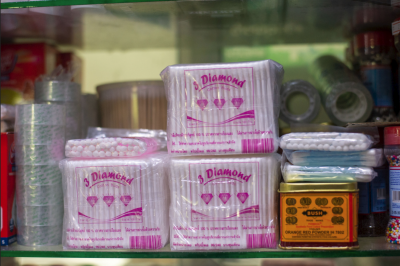 އެއްފަހަރު ބޭނުންކުރެވޭ ޕްލާސްޓިކްގެ ބަދަލުގައި ބޭނުންކުރާނެ ތަކެތި ދިރާސާކުރާނެ ބަޔަކު ހޯދަނީ