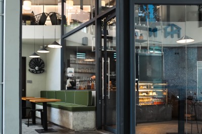 އެޑްވަޓޯރިއަލް: ދަ ބްލެކް ޕާލްގެ ހިތްފަސޭހަ މާހައުލުން ރަހަމީރު ތަޖުރިބާއެއް