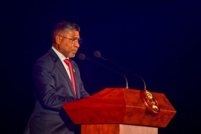 ހަނިމާދޫ އެއާޕޯޓަކީ ވިއްކާ ފައްޓަރުބައެއް ނޫން، މި ޖަވާހިރުން ބިނާކުރާނީ އުފާވެރި ބޮޑުތިލަދުންމައްޗެއް: ޝަރީފް
