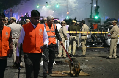 ރެޑްފޯޓް ކައިރީ އެއްޗެއް ގޮވައި 10 މީހަކު މަރުވެއްޖެ، ދިއްލީ އެލާޓަށް