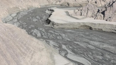 އީރާނު ފެނަށް ޖެހި، ކްލައުޑް ސީޑިންގެ މަސައްކަތް ފަށައިފި