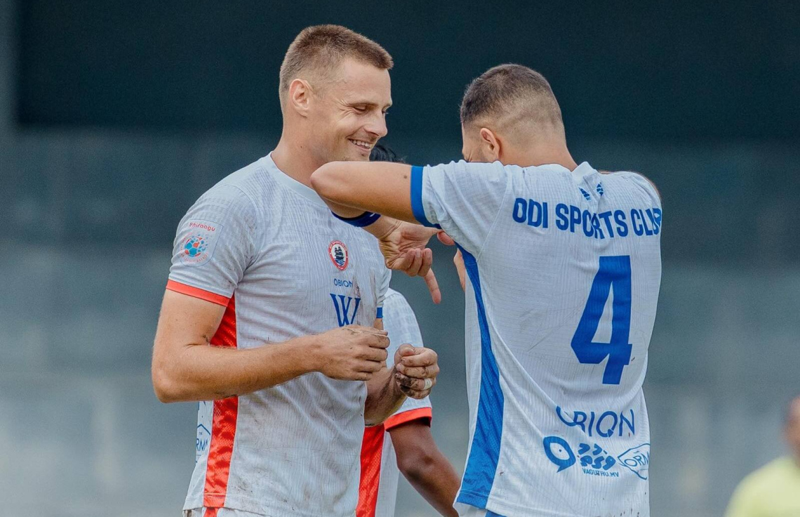 ޓީސީގައި އާތީގެ ފުރަތަމަ މެޗު؛ އޭނާގެ ކުރީގެ ޓީމު އޮޑި އަތުން ބަލި