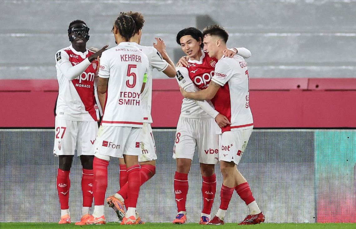 މިނަމީނޯގެ ލަނޑުން ބަލިވެ، ޕީއެސްޖީ އަށް އެއްވަނައިގެ ލީޑު ގެއްލުމުގެ ބިރު