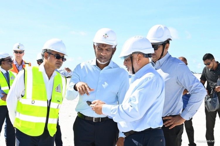 ސްޕީޑު އަވަސްކޮށް، އެއްފަހަރާ 2 ޑްރެޖަރު ބޭނުންކޮށްގެން ފޭސް 3 ހިއްކަން ފަށައިފި