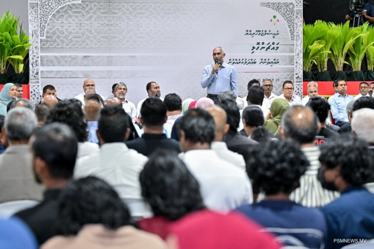 ރައީސްގެ ބައްދަލުވުންތަކަށް ކުރިން ސުވާލާއި ޚިޔާލު ހުށަހަޅަން ނުޖެހޭނެ: ހީނާ