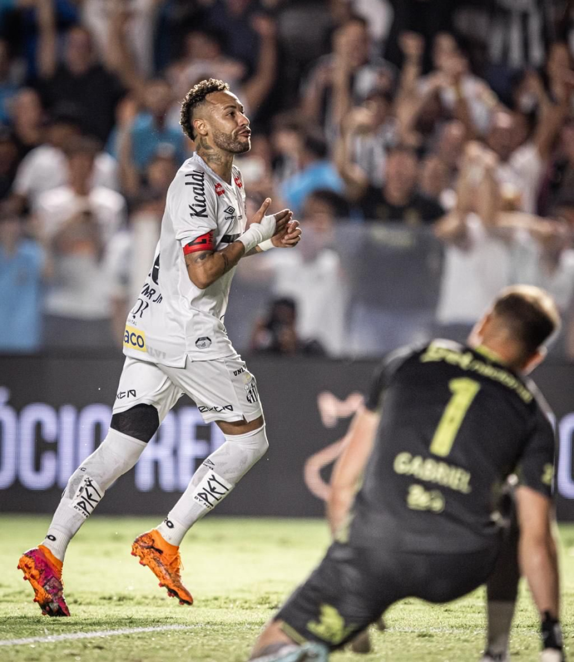 އަނިޔާއަށް ނުބަލައި ނޭމާ ސަންޓޯސް މޮޅުކޮށްދީފި