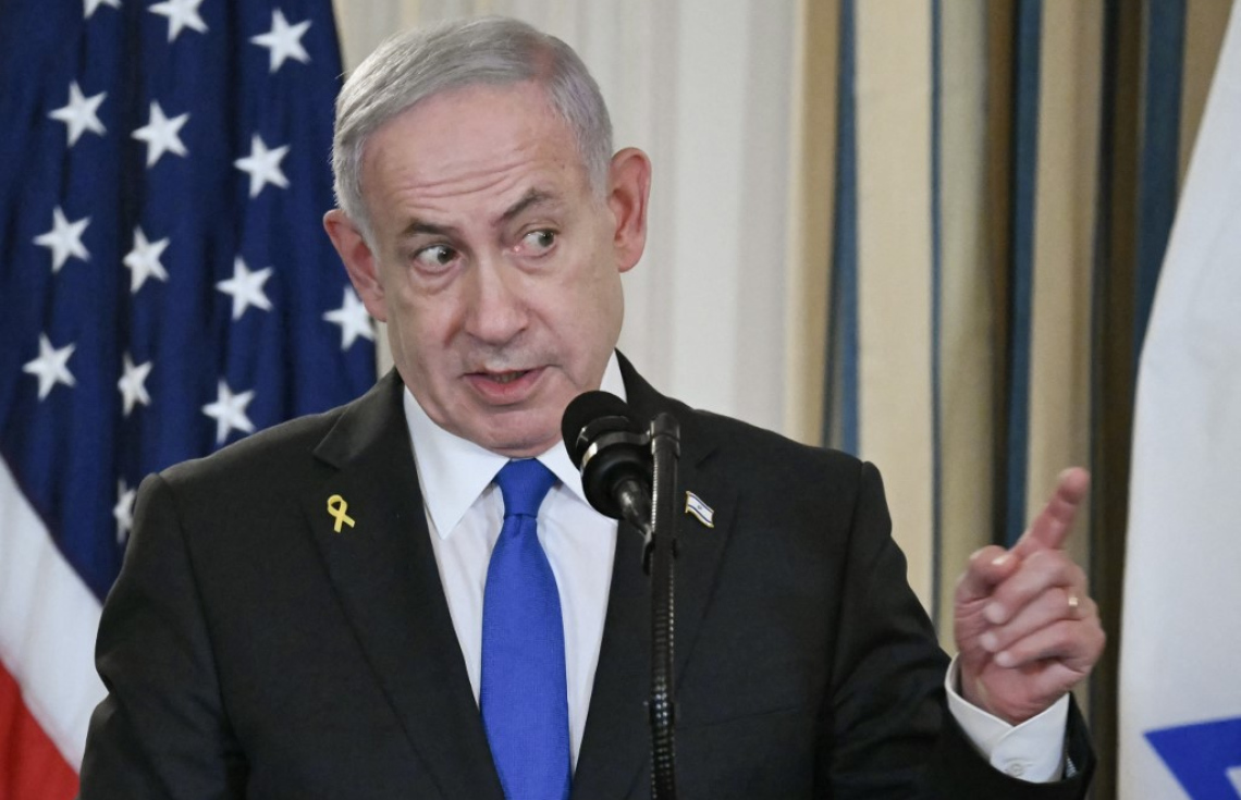 "އިޒްރޭލު ރޫޅޭތީ" ކަމަށް ބުނެ ކޮރަޕްޝަންގެ މައްސަލާގައި ނަތަންޔާހޫ މާފަށް އެދެފި