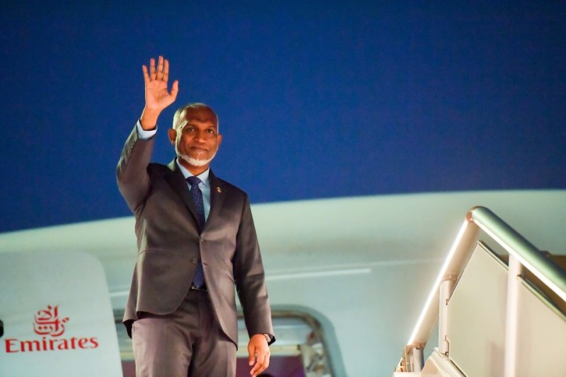 ރައީސުލްޖުމްހޫރިއްޔާ އިނގިރޭސިވިލާތަށް ފުރާވަޑައިގެންފި