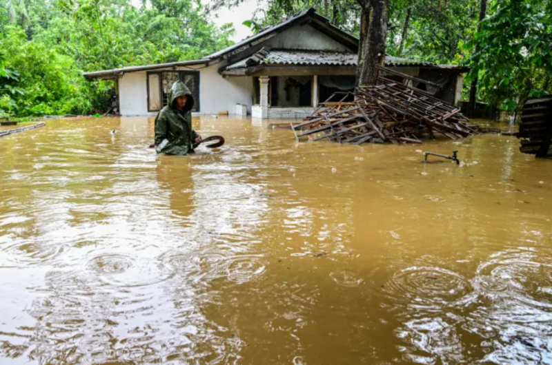 ލަންކާގައި ތިބި ދިވެހީންނަށް ކާބޯތަކެތި ފޯރުކޮށްދީ، އެއާޕޯޓުގައި ތާށިވެފައިވާ މީހުންނަށް އެހީވަނީ
