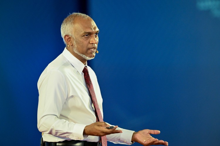 ރައީސާ ކުރައްވާ ސުވާކު ކުރިން ހުށަހަޅާކަށް ނުޖެހޭނެ: ހީނާ