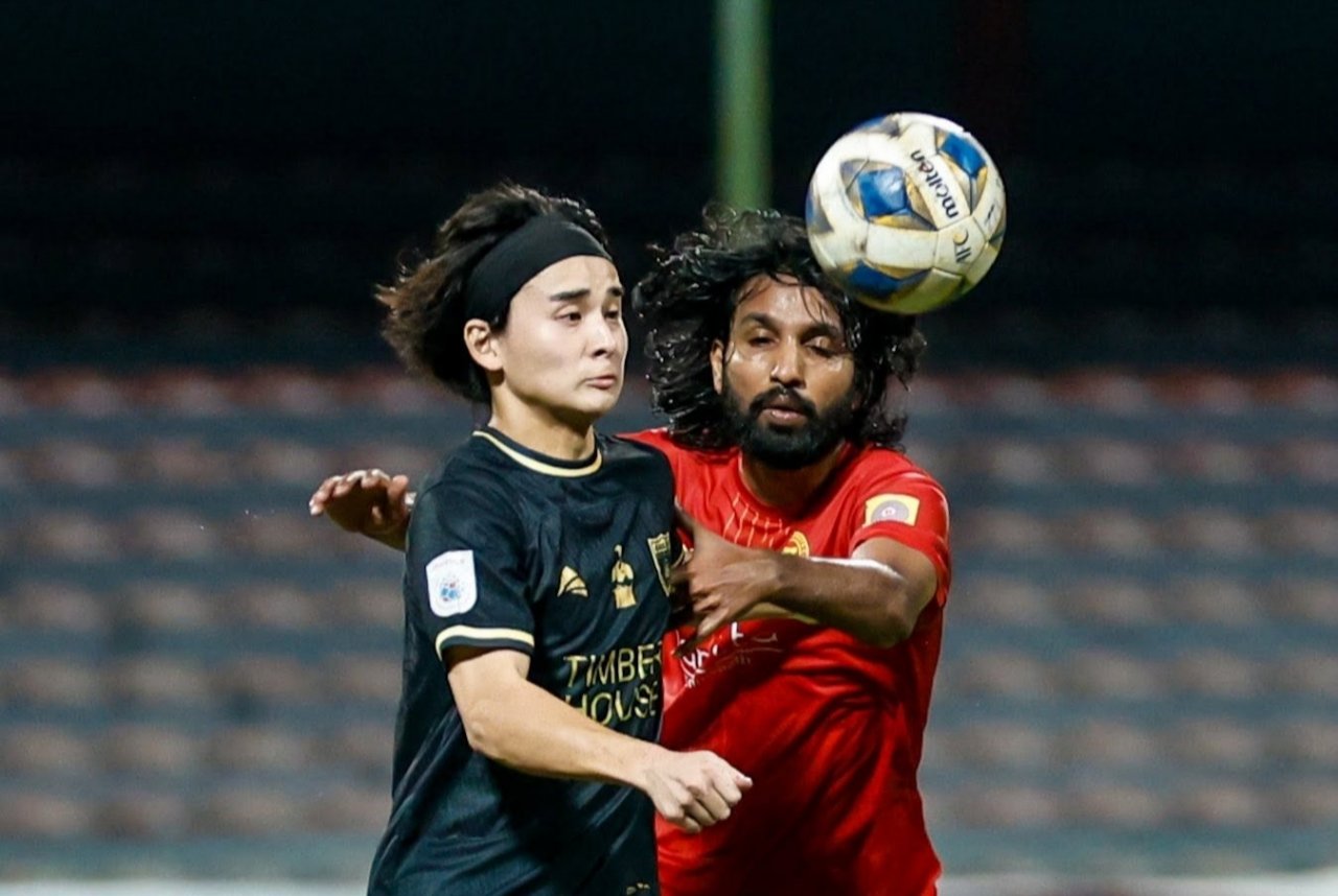 މާޒިޔާއިން ފަހަތުން އަރައި ނިއު ބަލިކުރި އިރު، ވިކްޓަރީ އާއި އީގަލްސް އެއްވަރު