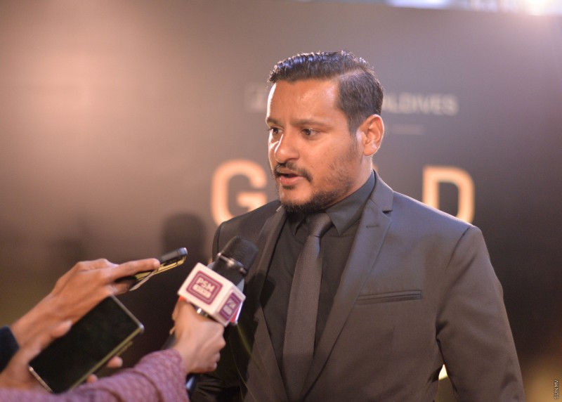 ޖިންސީ ގޯނާގެ ތުހުމަތު ކުރެވޭ ސަނީ އުމަރު ރާއްޖެ އައުމާއެކު ފުލުހަށް ހާޒިރުކޮށްފި