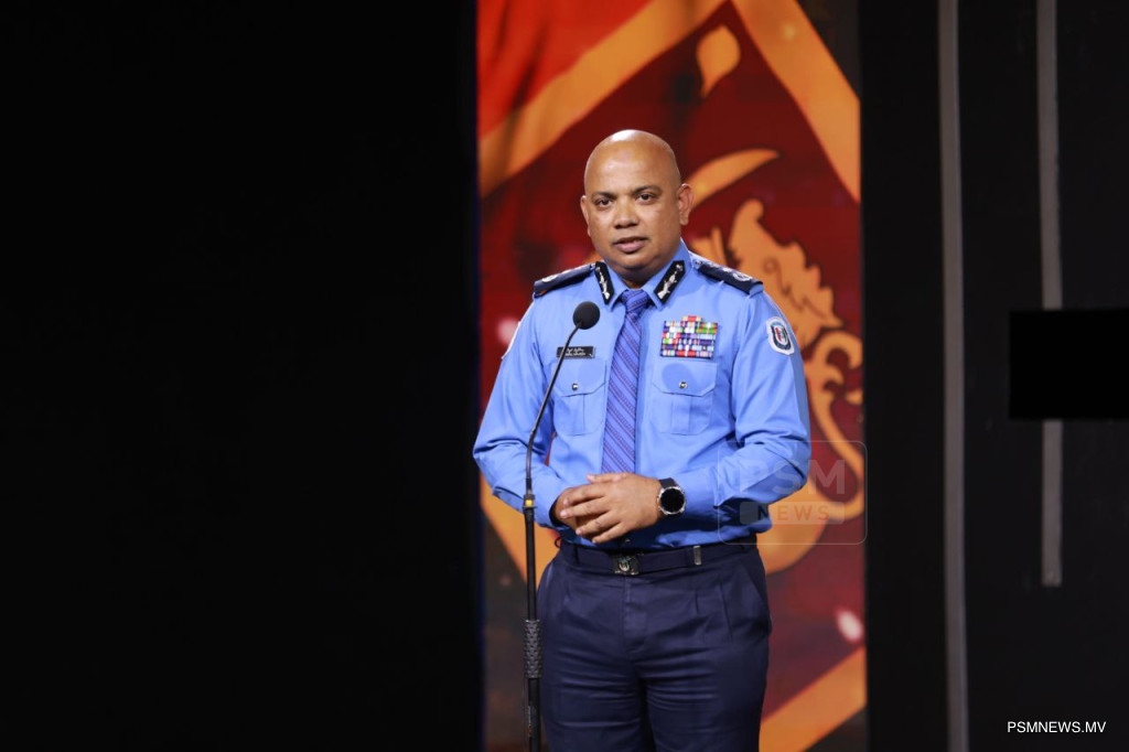 ސިލޯނާއެކު ދިވެހީން: ފުލުހުންގެ ފަރާތުން 2.4 މިލިޔަން ރުފިޔާ، މިއީ އެންމެ ބޮޑު ފައިސާގެ އެހީ