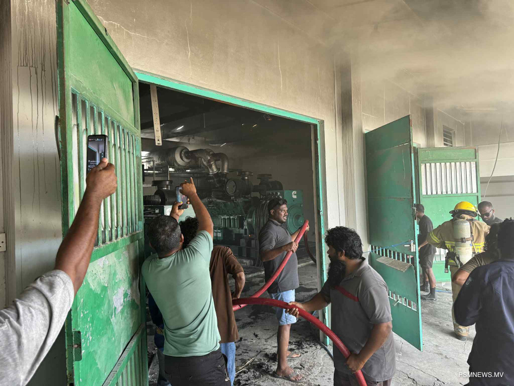 މިރޭ 12:00ގެ ކުރިން ލ.ގަމަށް ކަރަންޓު ފޯރުކޮށްދިނުމަށް ދަނީ މަސައްކަތްކުރަމުން: ފެނަކަ