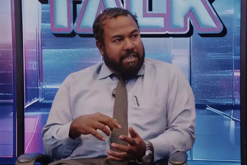 ރާއްޖޭގެ ދިގު ތާރީހުގައި މިހައި ބޮޑަށް ޝަރުއީ ދާއިރާ އަށް ނުފޫޒު ފޯރުވި ސަރުކާރެއް އައިސްފަ އެއް ނުވޭ، ޖޭއެސްސީ ހިނގަނީ ކުންފުނި އުސޫލުން: ވަކީލު މުސްތަފާ