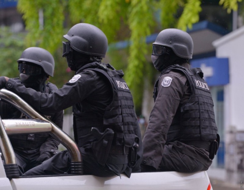 އޮޕަރޭޝަން އަލިމަގު: އައްޑޫއިން ޑްރަގް ނެޓްވޯކެއްގެ އިސްވެރިއަކު ހައްޔަރުކޮށްފި