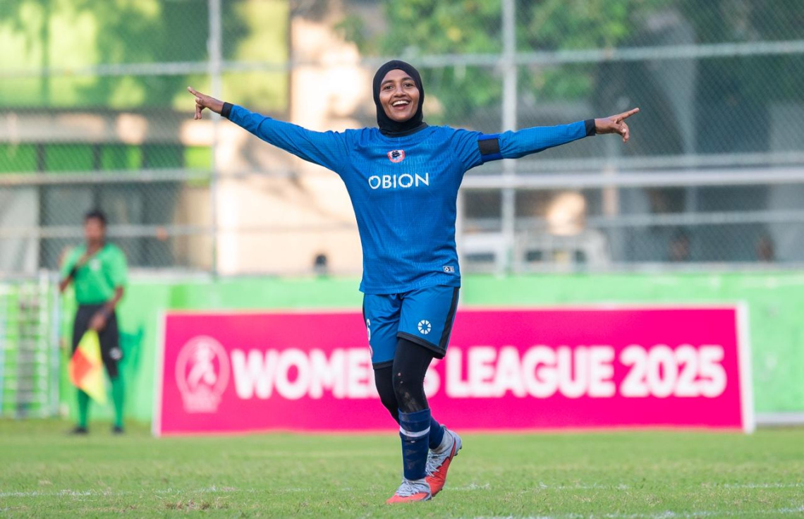 ކެޕްޓަން ސާލިޔާގެ ހެޓްރިކުން އޮޑި އަށް ބޮޑު މޮޅެއް