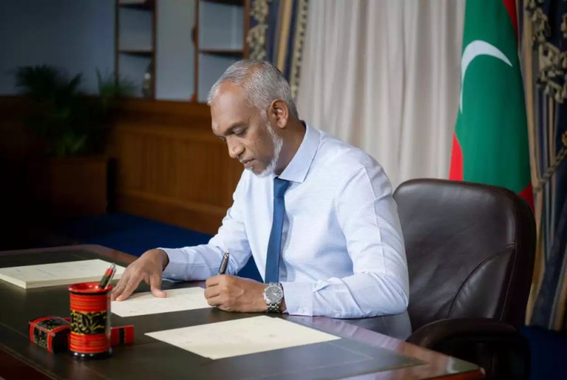 ޖަނަވާރު ގެންގުޅުމާއި ޖަނަވާރުގެ ރައްކާތެރިކަމުގެ ޤާނޫނު، ރައީސުލްޖުމްހޫރިއްޔާ ތަސްދީޤު ކުރައްވައިފި
