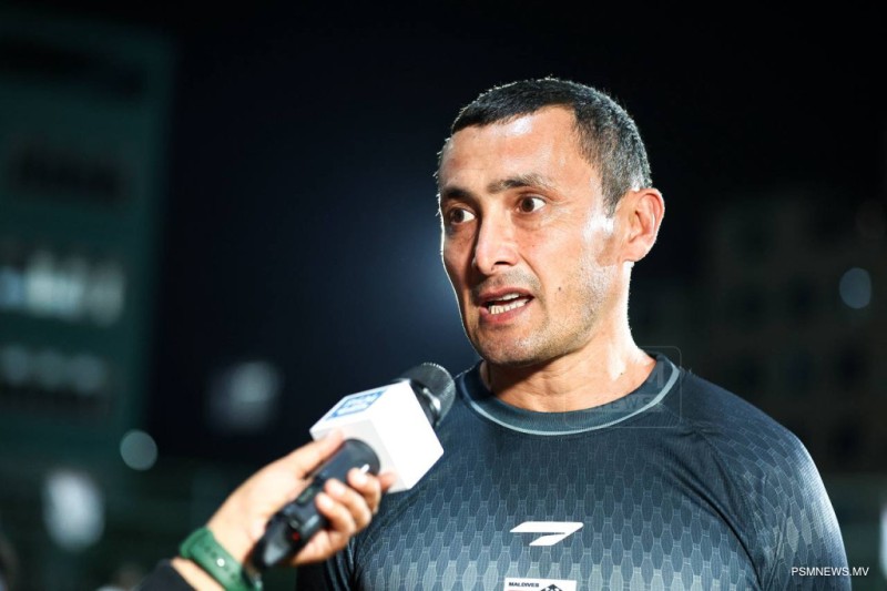 މުބާރާތުގެ ކުރިން އިންޑޯގައި ފަރިތަކުރާނެ: ހެޑް ކޯޗު ފާރޫކް