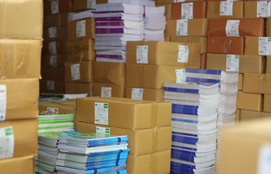 އަންނަ އަހަރަށް ބޭނުންވާ ޓެކްސްޓް ފޮތްތައް ސްކޫލުތަކަށް ފޮނުވަން ފަށައިފި