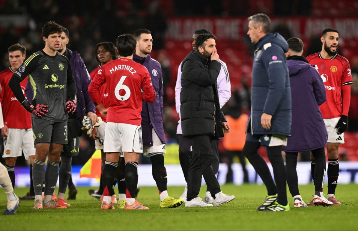 ޔުނައިޓެޑް ކުރިއަރަން ވެސްޓް ހޭމް ފުރުސަތު ނުދިން