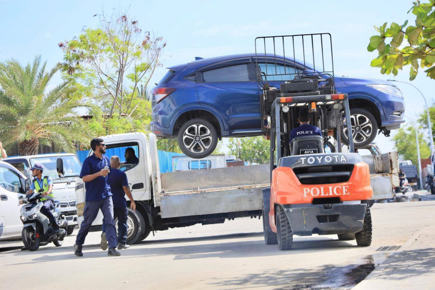 މިދިޔަ ދެ ދުވަހު ހުޅުމާލެއާއި މާލެއިން 100އަށް ވުރެ ގިނަ އުޅަނދު ޓޯކޮށްފި، ގިނައީ ދެފުރޮޅުލީ އުޅަނދުތައް