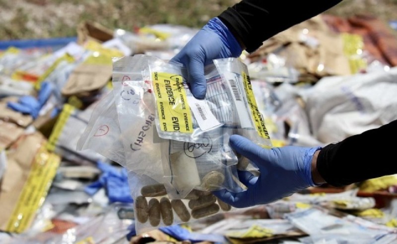 ޑްރަގު އެތެރެކުރާ މީހުންނަށް މަރުގެ އަދަބު ދެވޭ އިސްލާހު މަޖިލީހުން ފާސްކޮށްފި