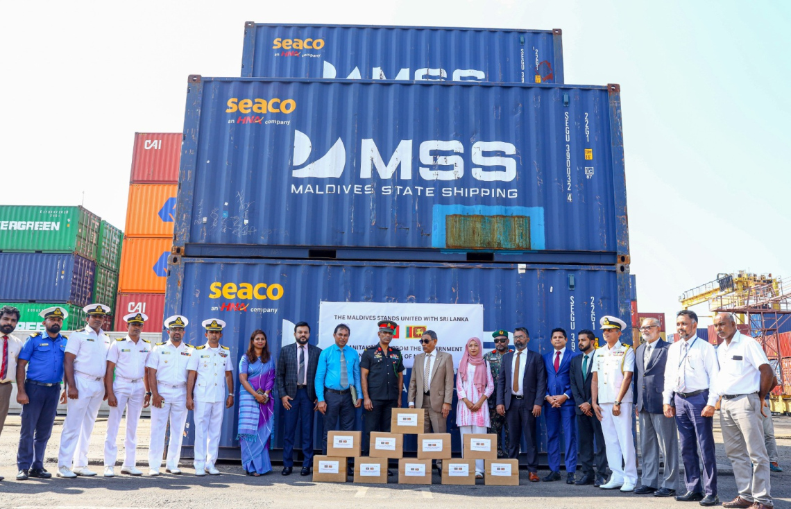 ރާއްޖެއިން ހަދިޔާކުރި 25،000 މަސްދަޅު ކޭސް ލަންކާއާ ހަވާލުކޮށްފި