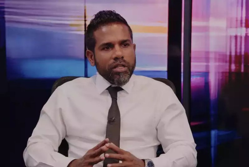 ޝަރުއީ ދާއިރާއަށް ނުފޫޒު ފޯރުވުން ނިމިފައިވާކަން ރައީސް އިއުލާން ކުރެއްވި ދުވަހަކީ ނުފޫޒު ފޯރުވުން ފެށުނު ދުވަސް: މެންބަރު އަމީން ފައިސަލް