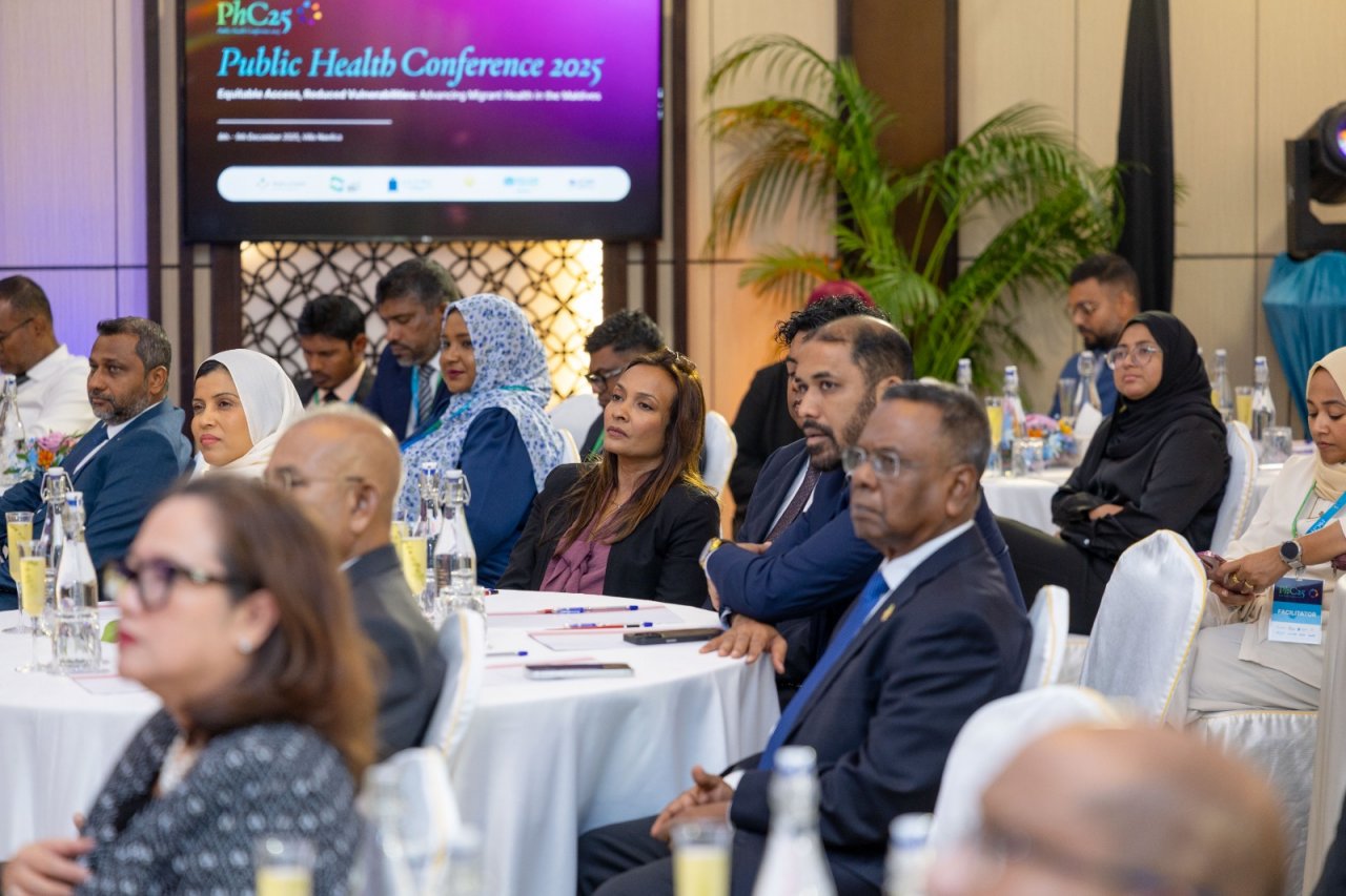 ބިދޭސީންގެ ސިއްހަތާއި ގުޅުން ހުރި މަޝްވަރާތަކަށް ފަހު ހެލްތު ކޮންފަރެންސް ނިންމާލައިފި