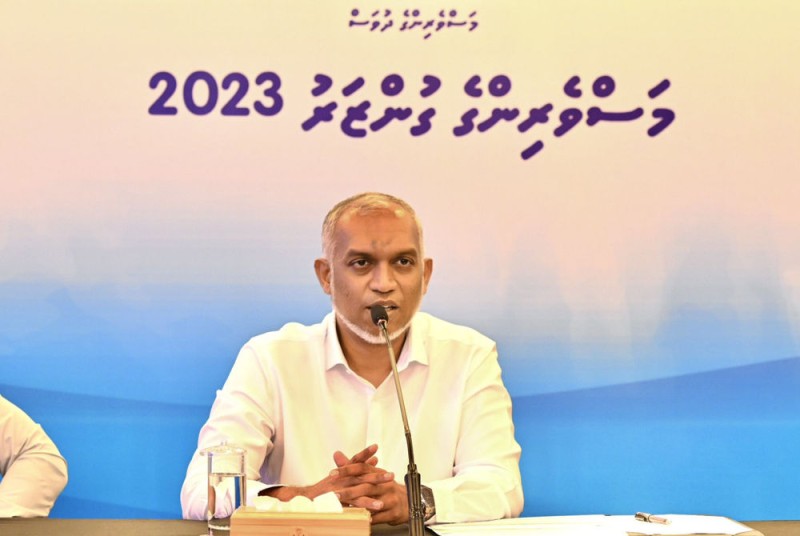 ސަރުކާރު ގެ ވައުދުތައް ނުފުއްދި ބޮޑު ކަންނެލި މަސްވެރިން އިހުތިޖާޖަށް ނިކުންނަނީ