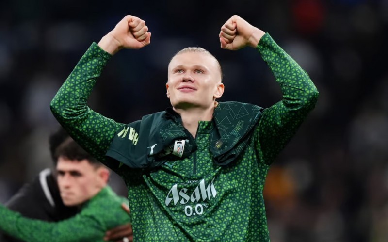 ހާލަންޑުގެ ޕެނަލްޓީން ރެއާލް ބަލިކޮށް ސިޓީއަށް ހަތަރުވަނަ